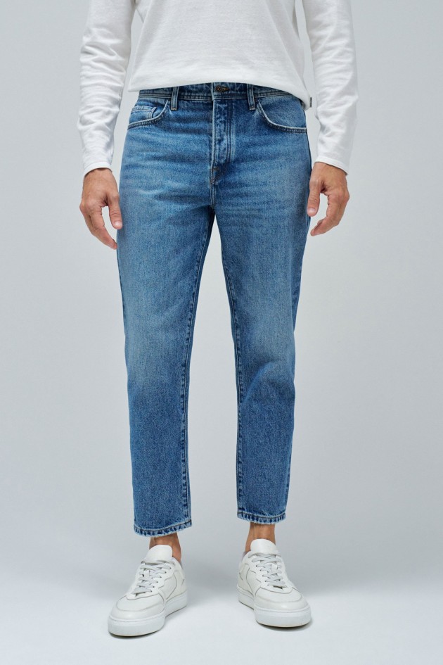 JEANS TAPERED FIT